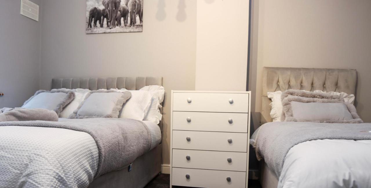The Grey Haven Birmingham Villa Luaran gambar