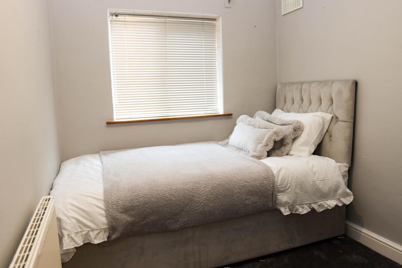 The Grey Haven Birmingham Villa Luaran gambar